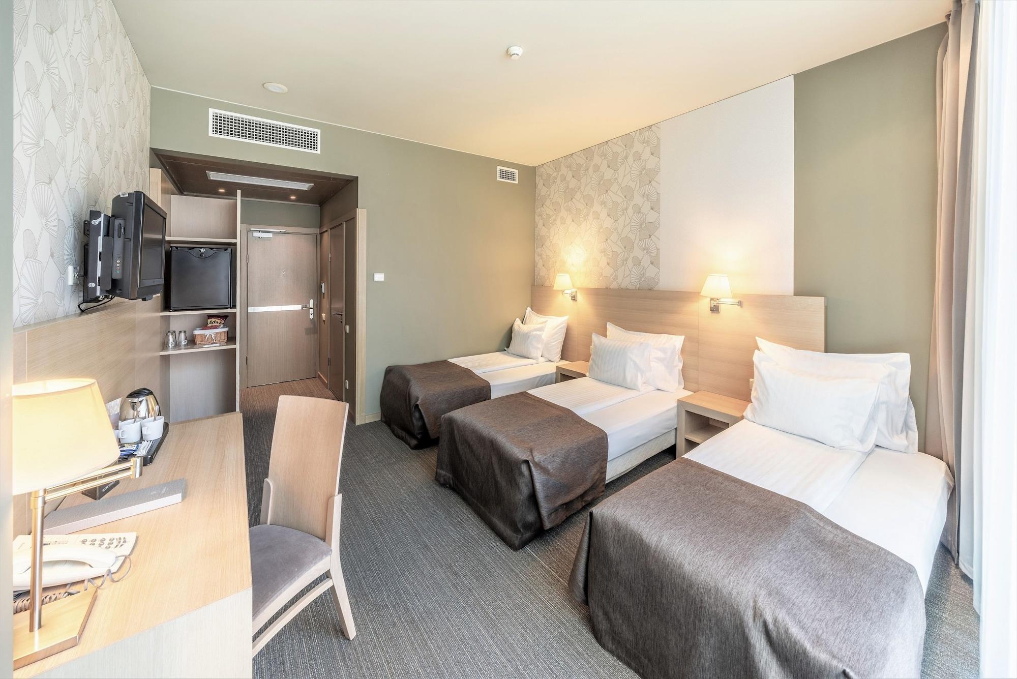 Rixwell Elefant Hotel Рига Экстерьер фото
