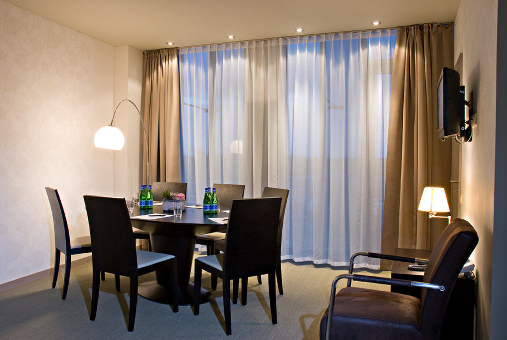 Rixwell Elefant Hotel Рига Экстерьер фото